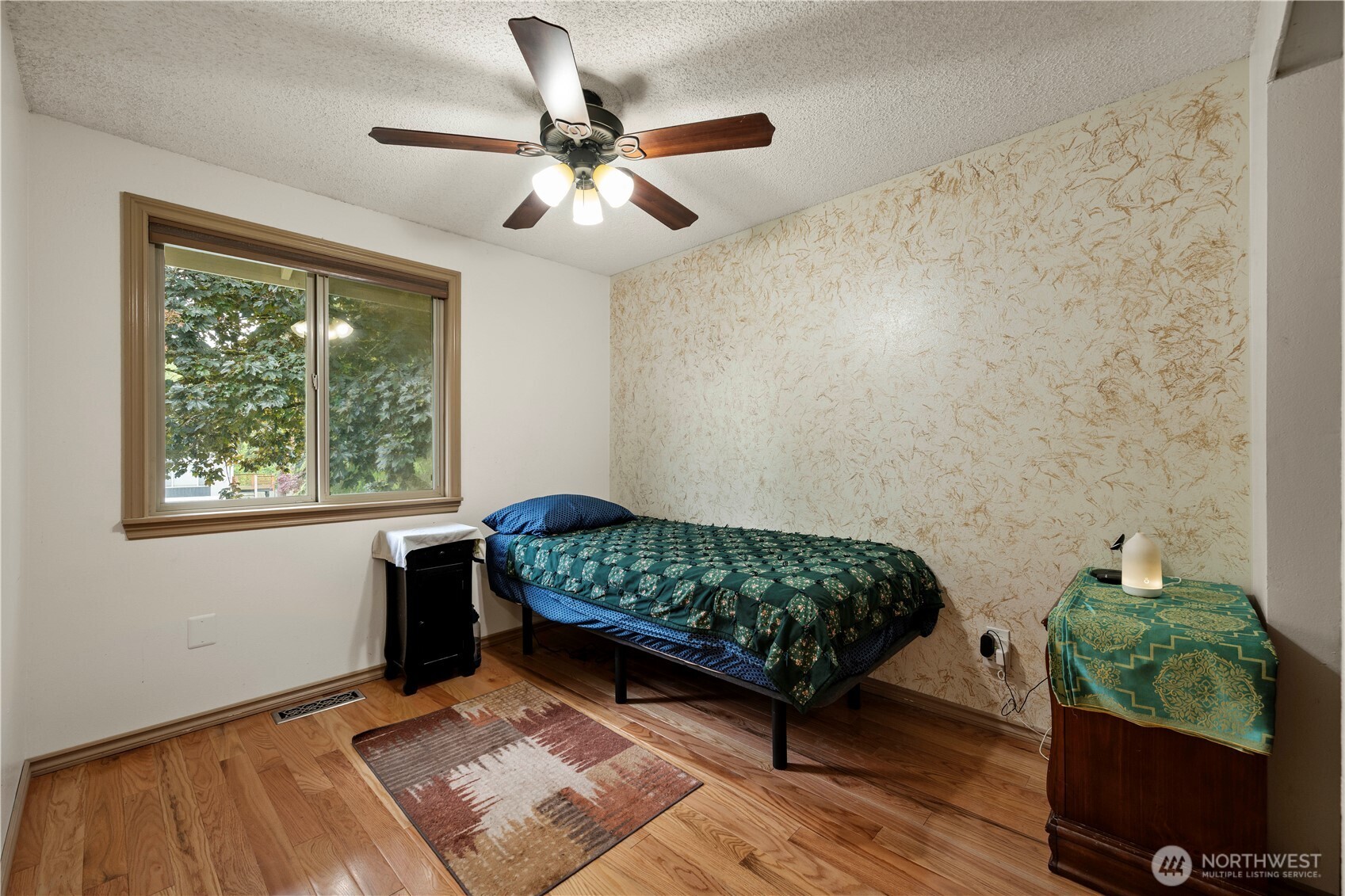 25833 131st Place SE Kent WA 98030