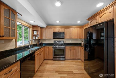 25833 131st Place SE Kent WA 98030