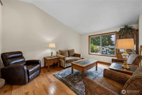 25833 131st Place SE Kent WA 98030