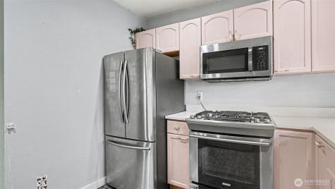 926 E Marine View Drive Everett WA 98201