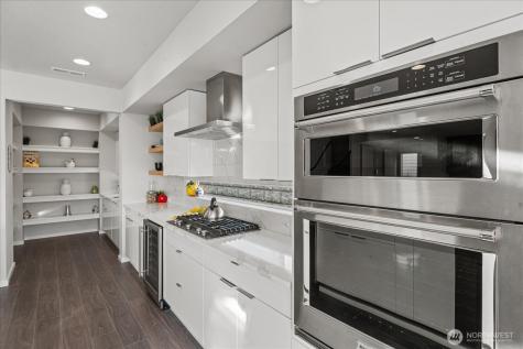 21713 SE 256th Place Maple Valley WA 98038