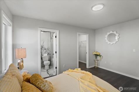 21713 SE 256th Place Maple Valley WA 98038
