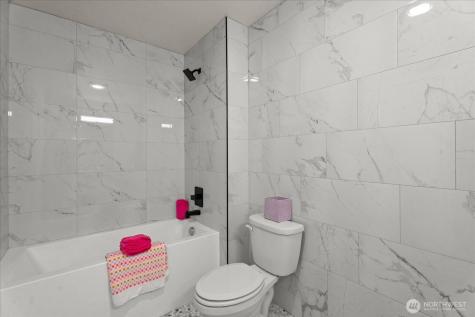 21713 SE 256th Place Maple Valley WA 98038