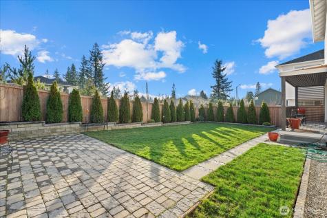 21713 SE 256th Place Maple Valley WA 98038