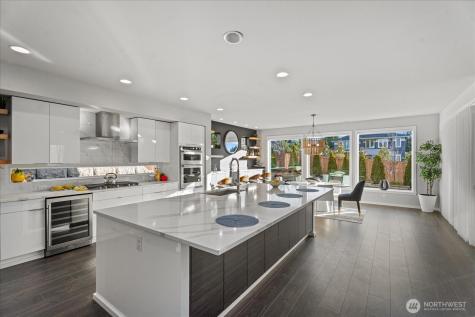 21713 SE 256th Place Maple Valley WA 98038