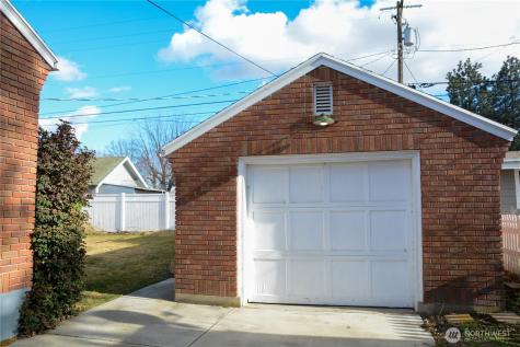 206 E 3rd Avenue Ritzville WA 99169