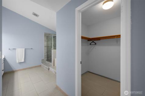 16808 119th Place NE Bothell WA 98011