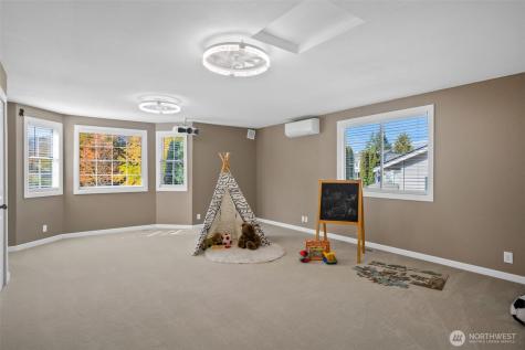 16808 119th Place NE Bothell WA 98011