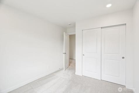 8567 46th Place NE Marysville WA 98270