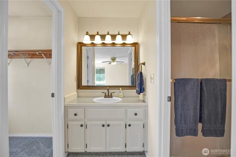 6517 NE 88th Avenue Vancouver WA 98662