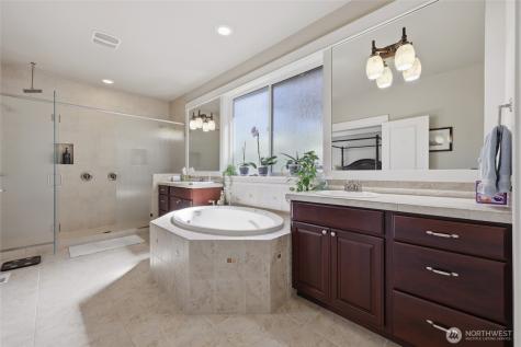 9020 Merrill Court NE Lacey WA 98516