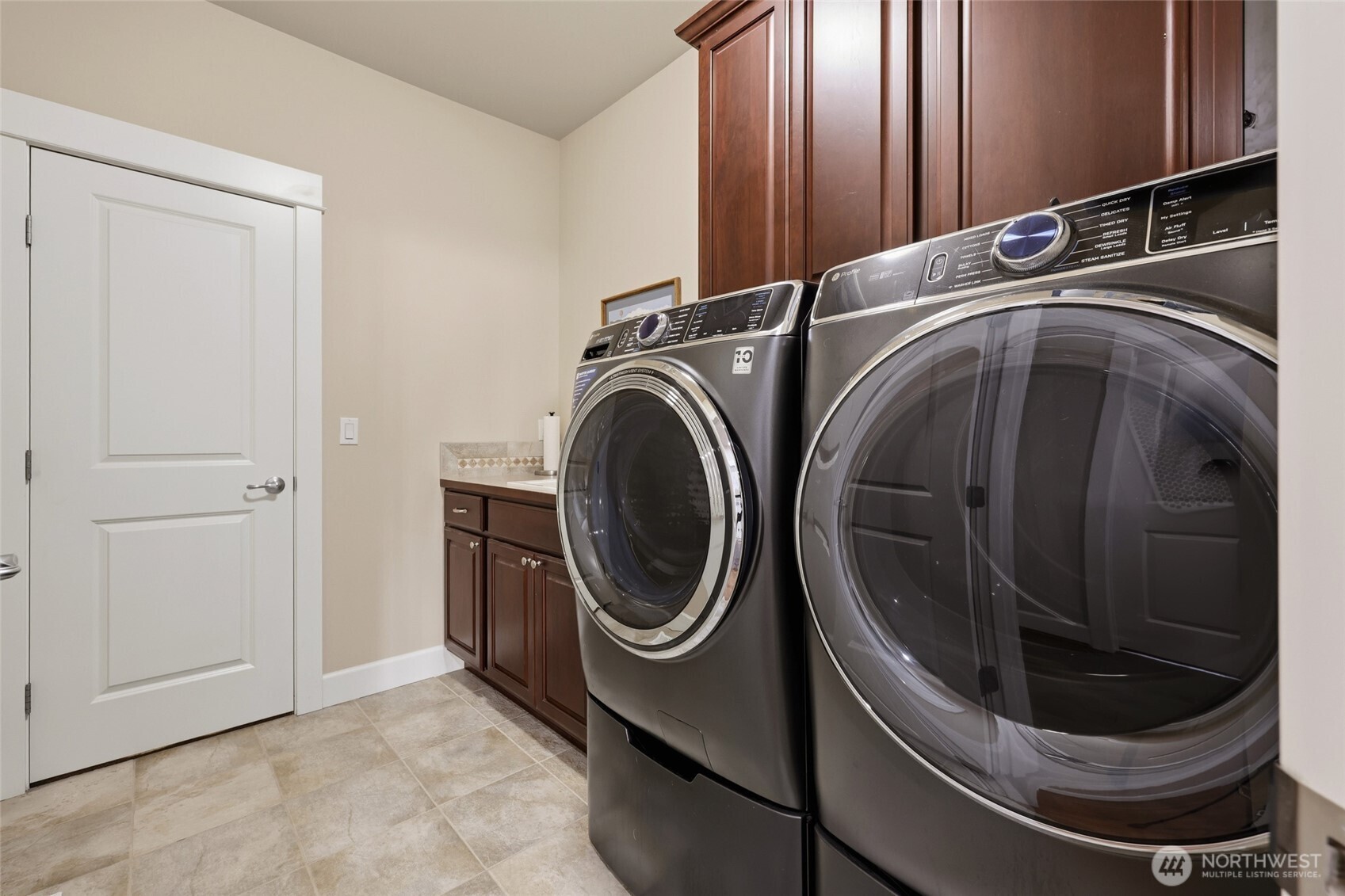 9020 Merrill Court NE Lacey WA 98516