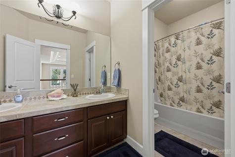 9020 Merrill Court NE Lacey WA 98516