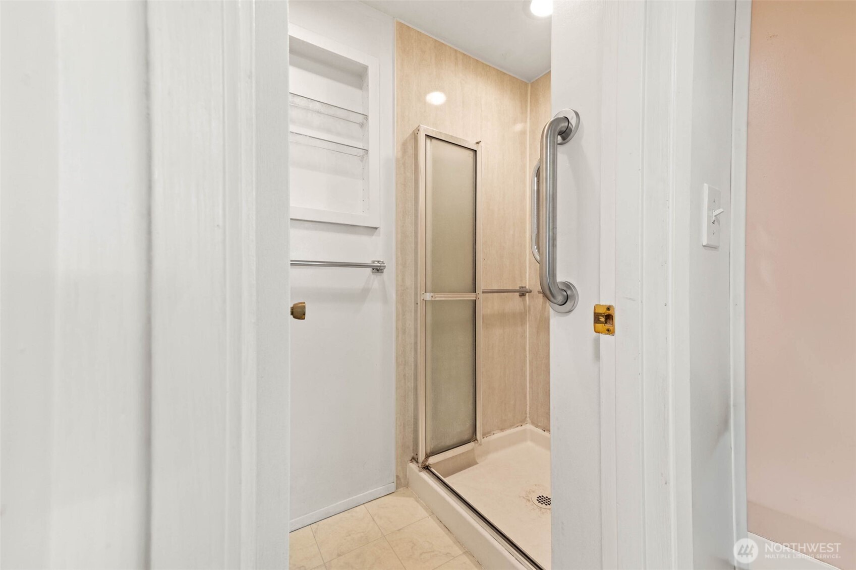 5615 Maltby Road Woodinville WA 98072