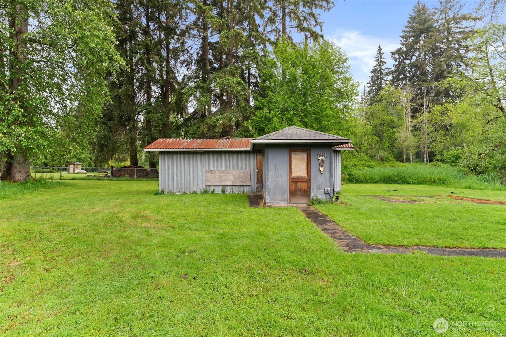 5615 Maltby Road Woodinville WA 98072