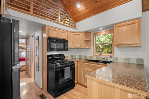 70 N Staircase Drive Hoodsport WA 98548