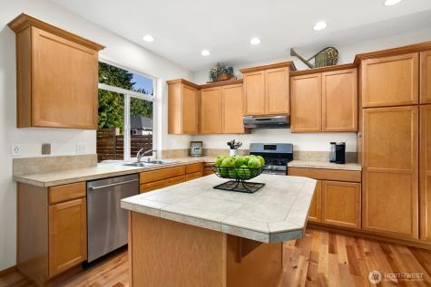 14625 Meridian Drive SE Lynnwood WA 98087