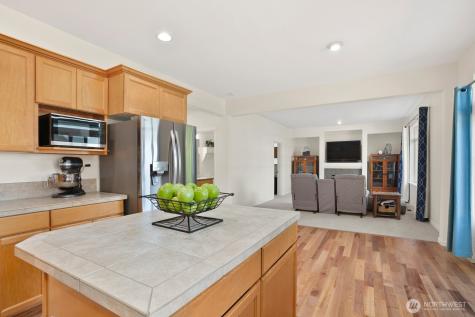14625 Meridian Drive SE Lynnwood WA 98087