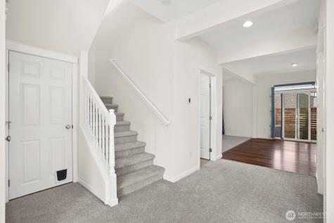 14625 Meridian Drive SE Lynnwood WA 98087