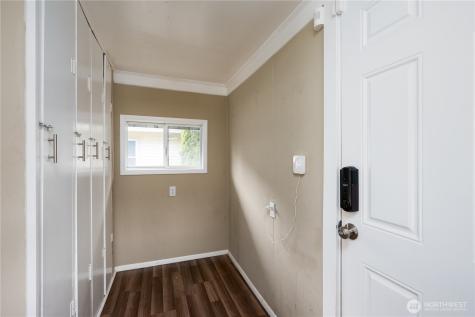 4112 S Park Avenue Tacoma WA 98418