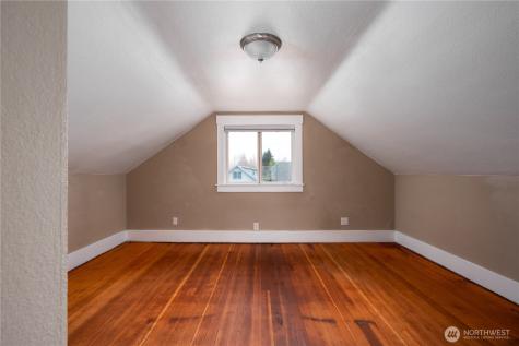4112 S Park Avenue Tacoma WA 98418