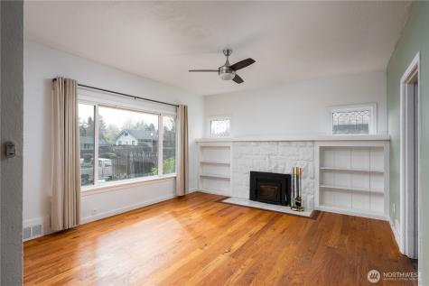 4112 S Park Avenue Tacoma WA 98418