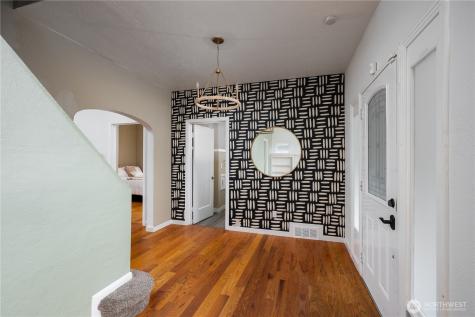 4112 S Park Avenue Tacoma WA 98418