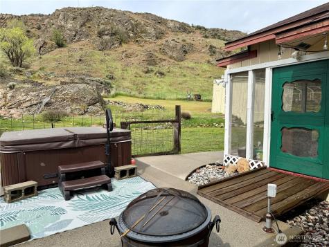 58110 View Place NE Grand Coulee WA 99133
