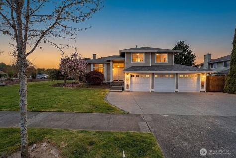1728 Amber Boulevard Puyallup WA 98372
