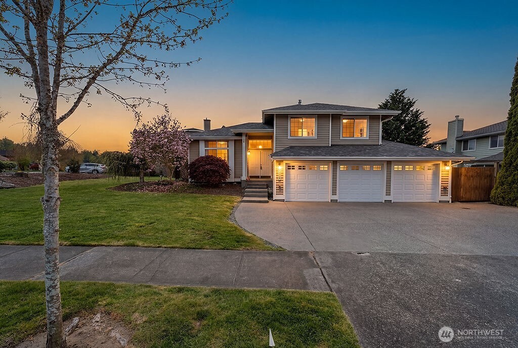 1728 Amber Boulevard Puyallup WA 98372