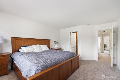 1728 Amber Boulevard Puyallup WA 98372