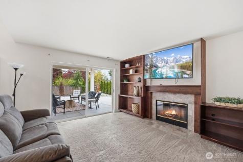 1728 Amber Boulevard Puyallup WA 98372