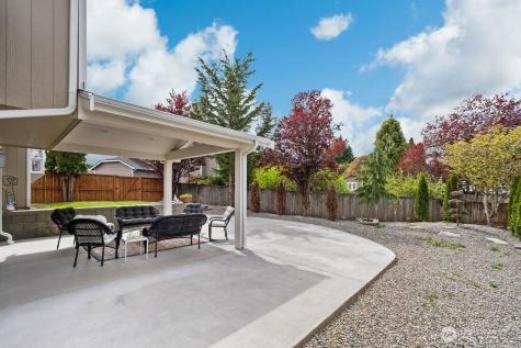 1728 Amber Boulevard Puyallup WA 98372