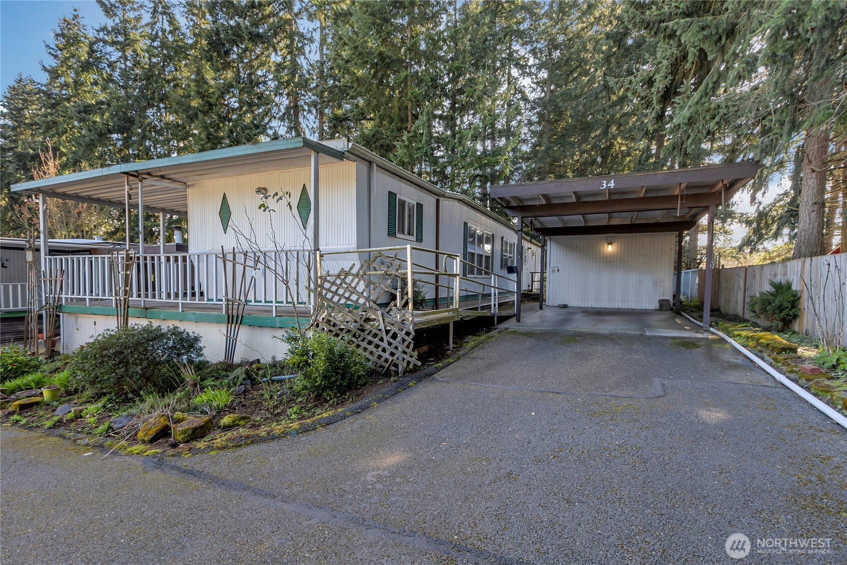 9314 Canyon Road E Puyallup WA 98371