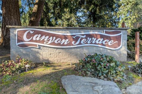 9314 Canyon Road E Puyallup WA 98371