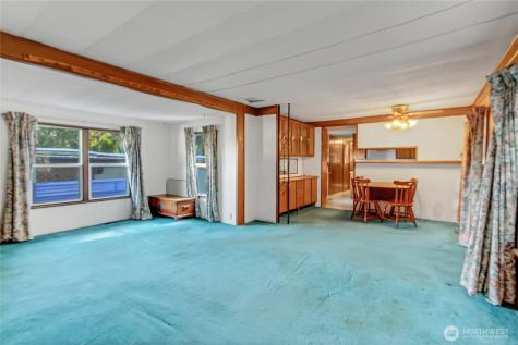 9314 Canyon Road E Puyallup WA 98371