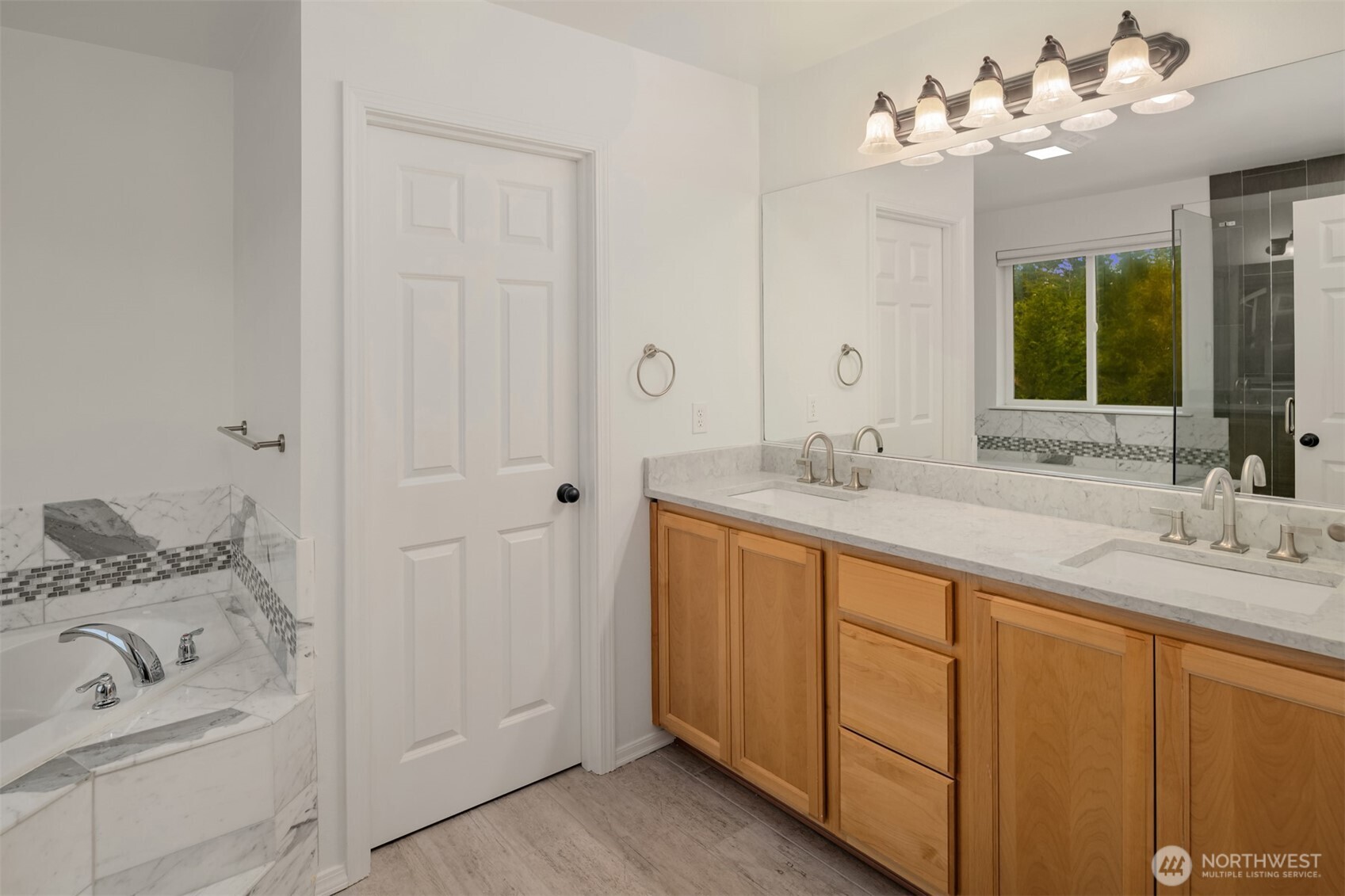21120 Meridian Place W Bothell WA 98021