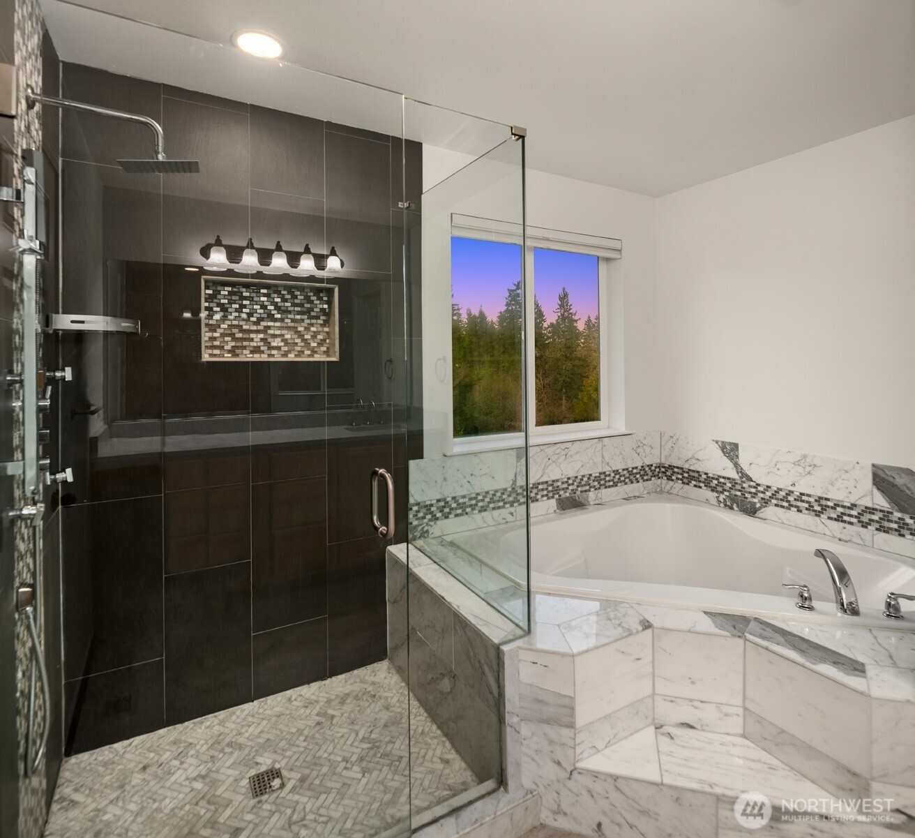 21120 Meridian Place W Bothell WA 98021