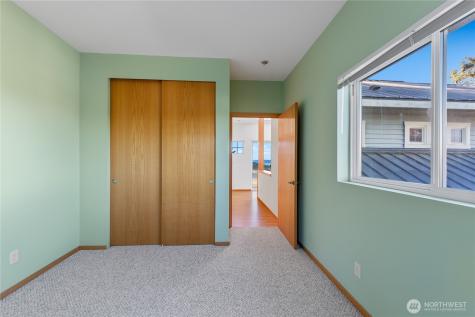 2337 West Beach Road Oak Harbor WA 98277