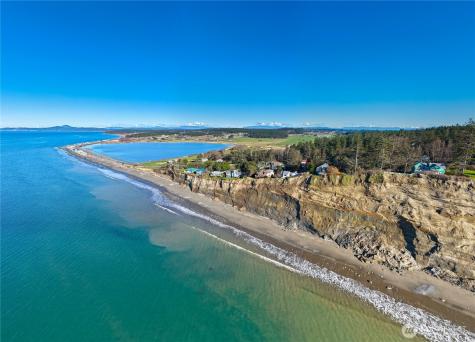 2337 West Beach Road Oak Harbor WA 98277