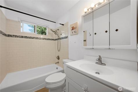 2115 140th Place NE Marysville WA 98271