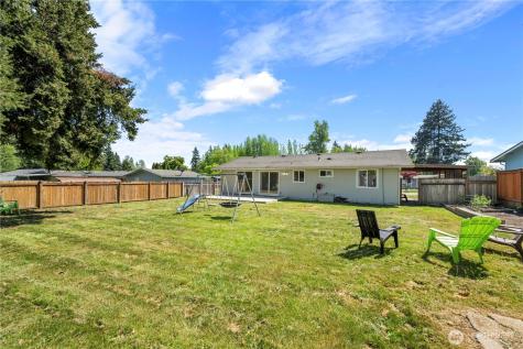 2115 140th Place NE Marysville WA 98271