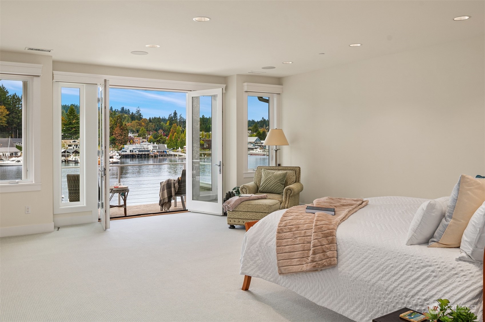 7906 Goodman Drive NW Gig Harbor WA 98332