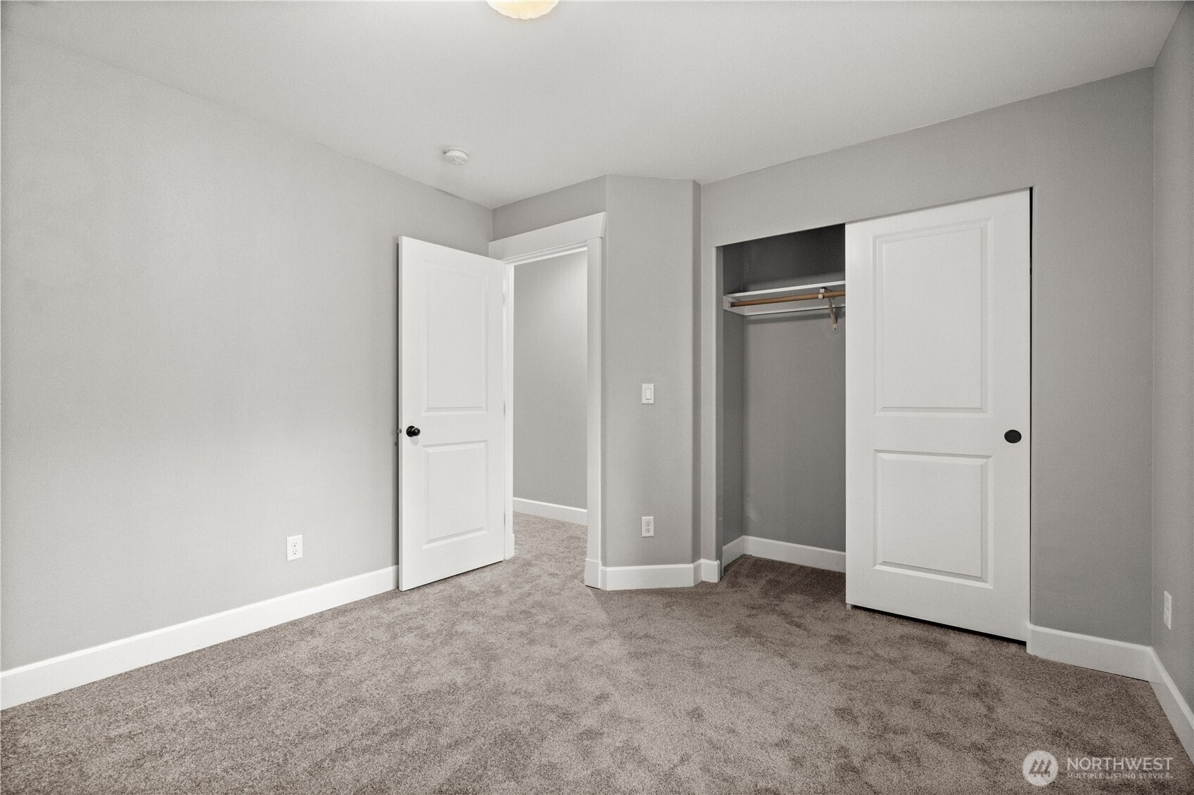 2011 Sumner Tapps Highway E Bonney Lake WA 98391