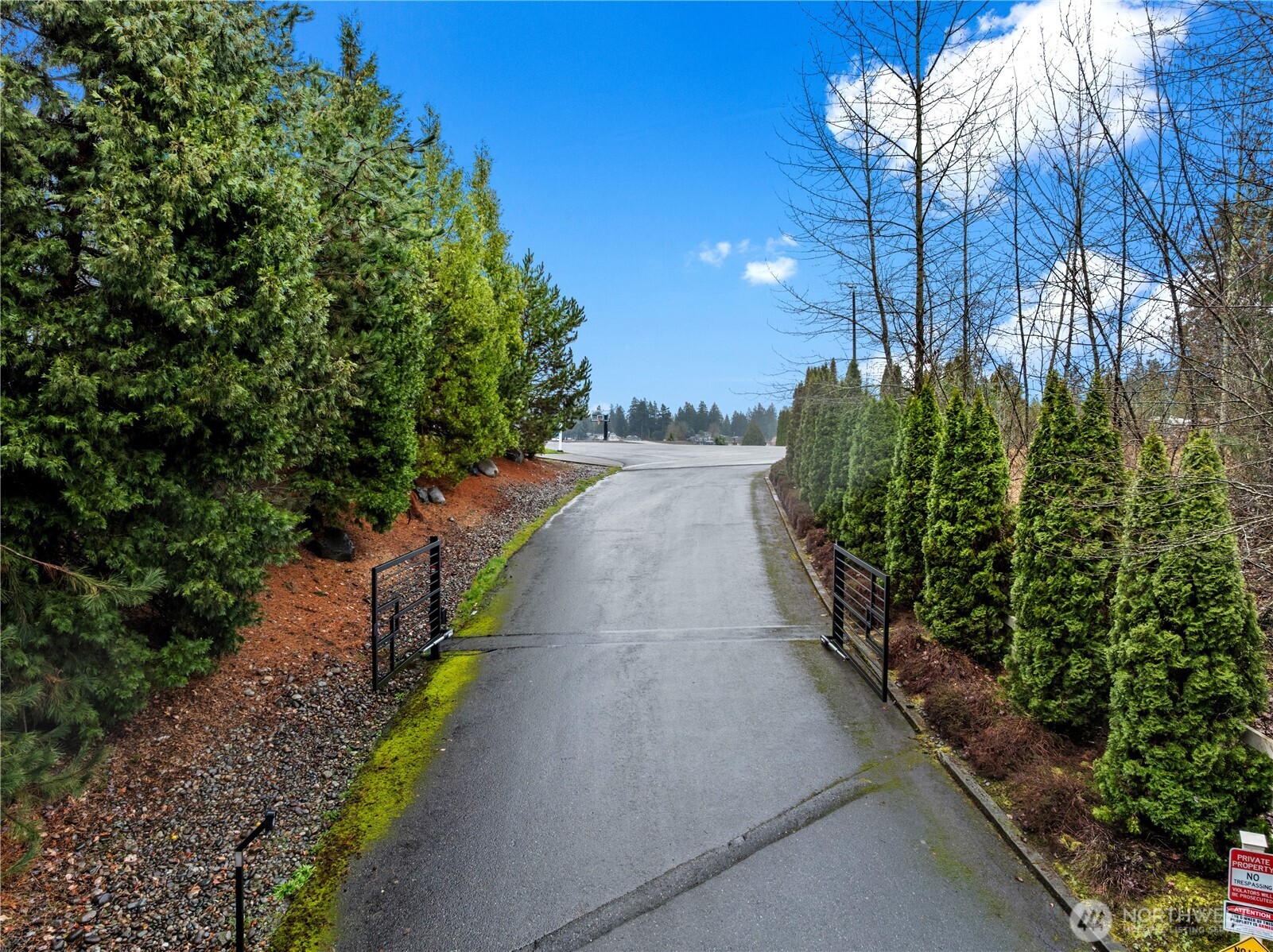 2011 Sumner Tapps Highway E Bonney Lake WA 98391