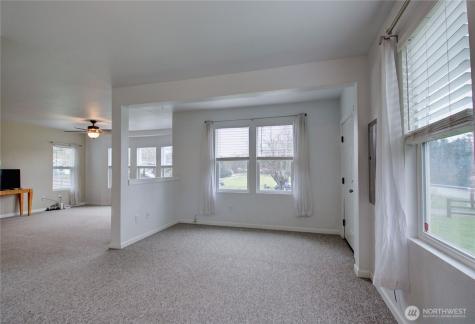 3196 Hawks Prairie Road Oak Harbor WA 98277