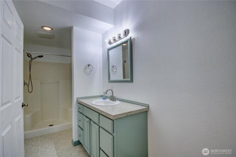 3196 Hawks Prairie Road Oak Harbor WA 98277