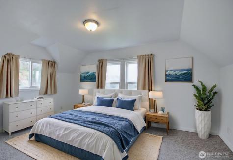 3196 Hawks Prairie Road Oak Harbor WA 98277