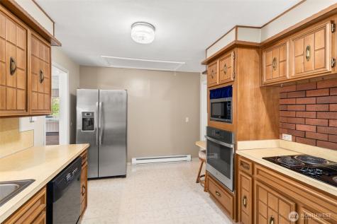 2403 Elliott Avenue NW Olympia WA 98502