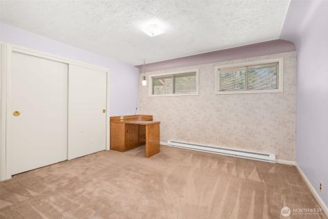 2403 Elliott Avenue NW Olympia WA 98502
